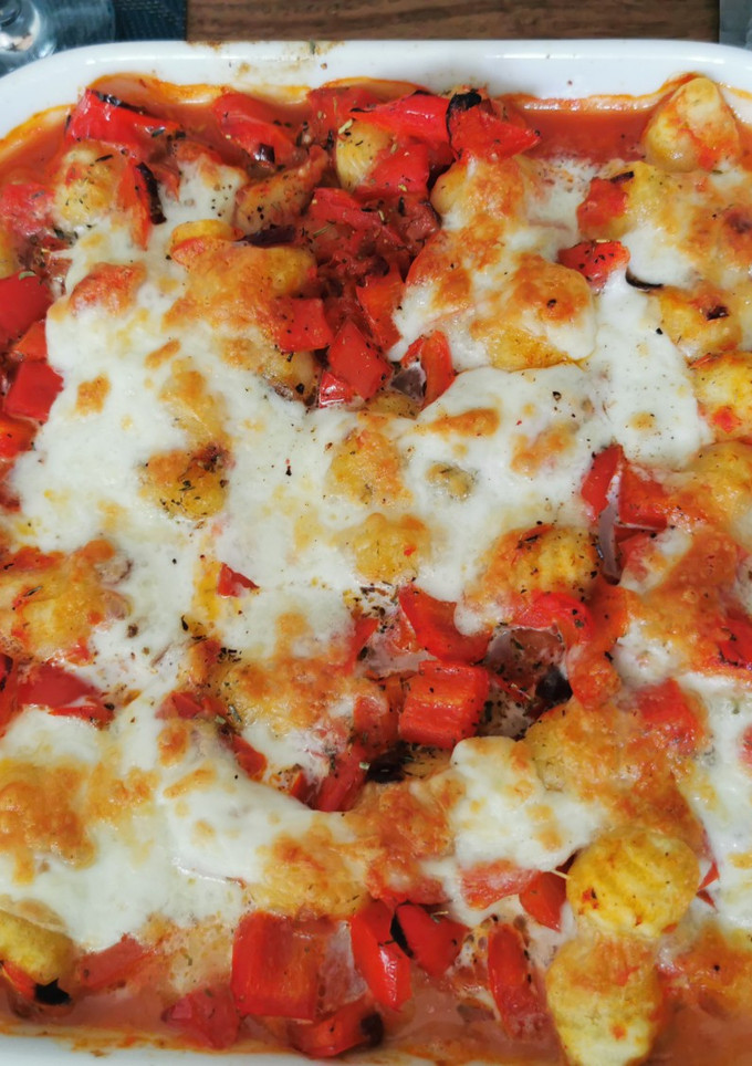 Une photo de Gratin de gnocchi à la mozzarella (végétarien)