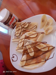 صورة لوصفة كراب 🥞 بشكولا 🍫 و الموز 🍌
