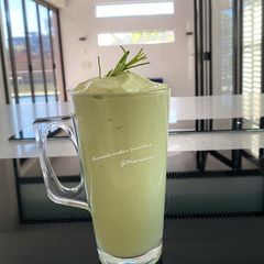 A picture of Avocado-melon smoothie.
