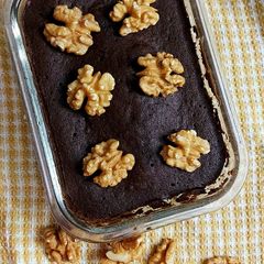 3 Minutes Walnut Chocolate Cake (Microwaved) A picture of 3 Minutes Walnut Chocolate Cake (Microwaved).