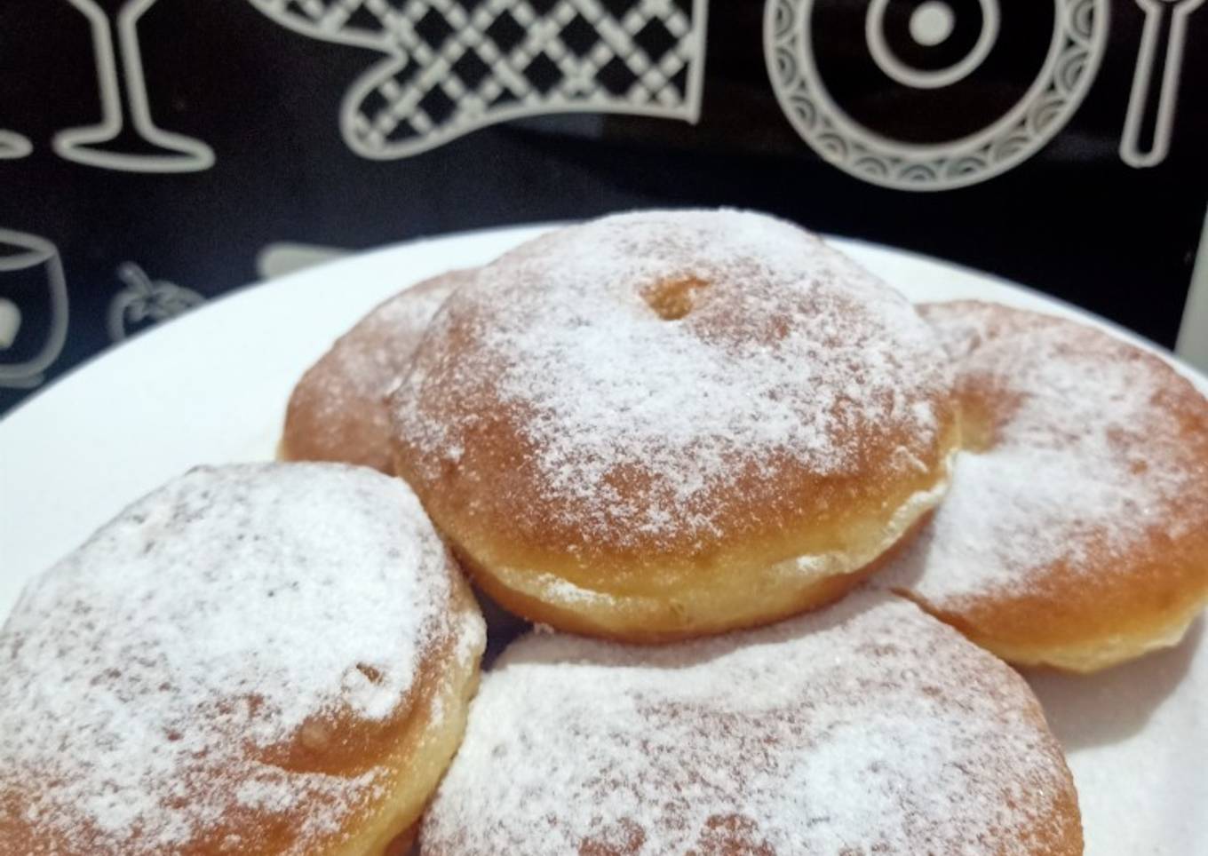 Donat empuk whitering