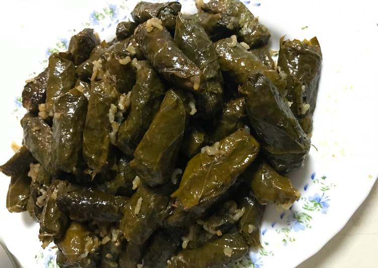 محشى ورق عنب بالكوراع