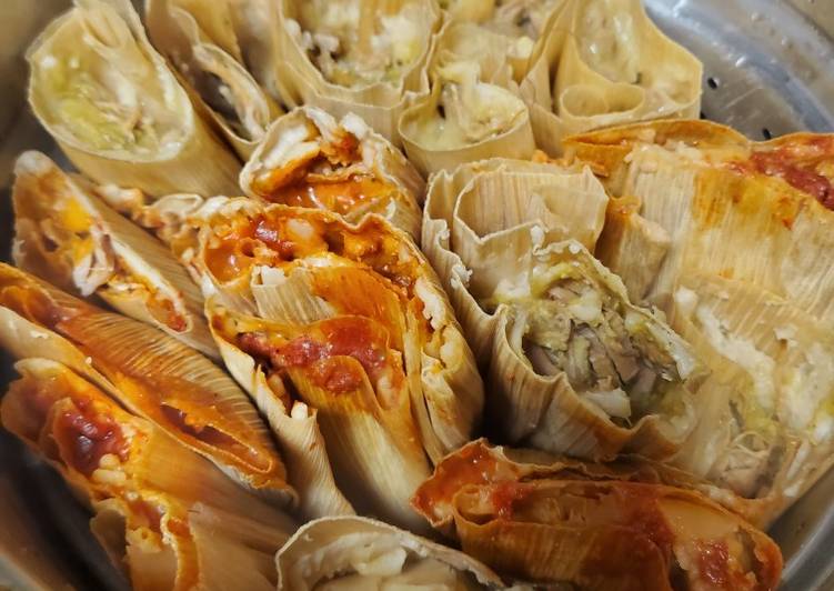 Tamales rojos y verdes