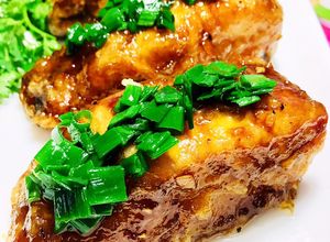 Hình của món Cá Chẽm Chiên Xì Dầu.