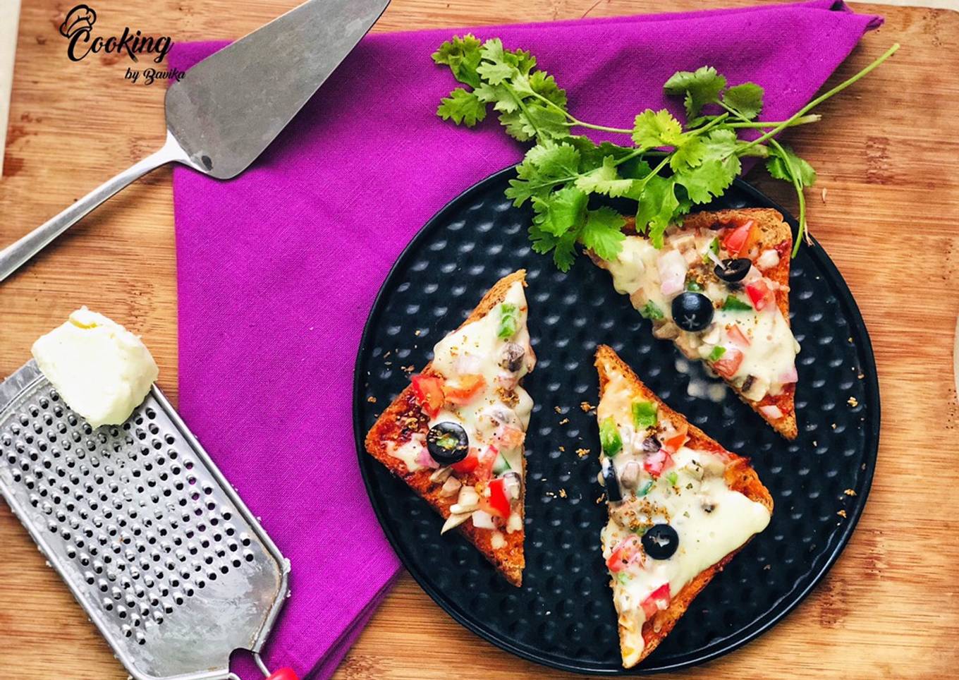 Bread Pizza