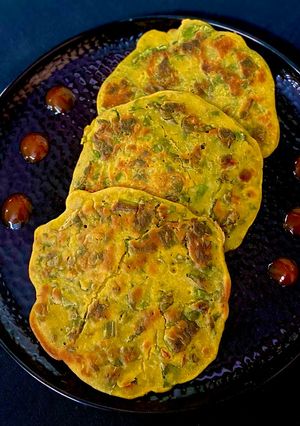 मेथी बेसन चीला(Methi besan ka cheela recipe in Hindi) रेसिपी मुख्य फोटो