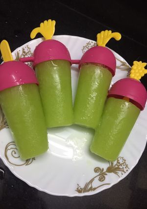 A picture of Guava kulfi.