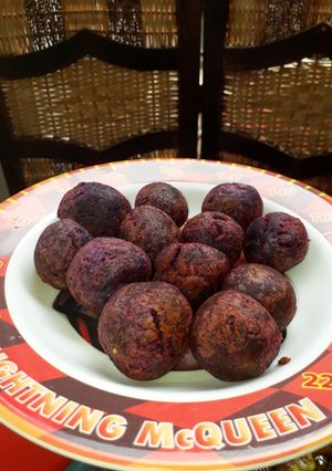 Foto resep Bola Ubi Ungu Isi Strawberry