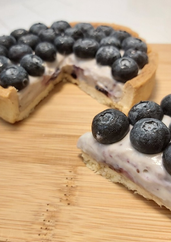 A picture of Blueberry Custard Tart.