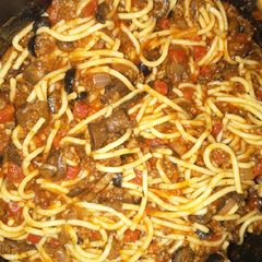 A picture of Old-fashioned styled Spaghetti.