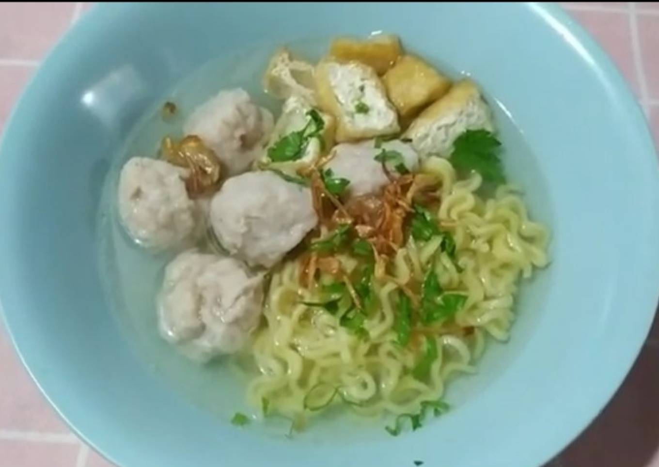 Bakso dengan alat