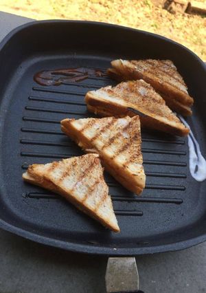 A picture of Cheese mayo grill sandwich.