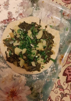 عکسی از دستور پیراشکی با سبزی خلفک