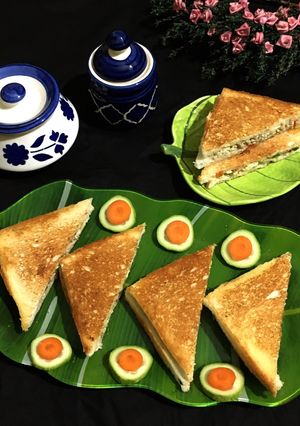 A picture of Paneer Sandwich.