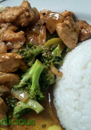 Foto resep Ayam brokoli lada hitam