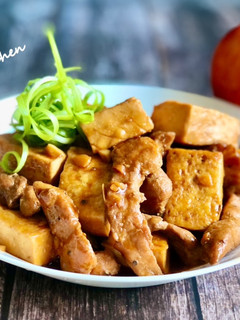 紅燒豆腐炒肉 / 家常菜 的食譜成品照片