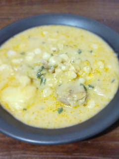 Una foto de Timbushca - Locro de Mote