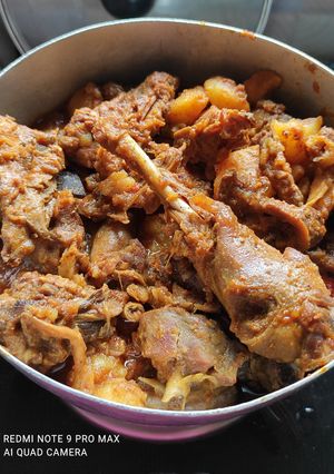 দেশী মুরগির ঝোল (deshi murgir jhol recipe in Bengali) রেসিপির প্রধান ছবি