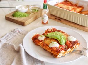 Foto principal de Enchiladas de pollo en salsa roja | Comida Mexicana