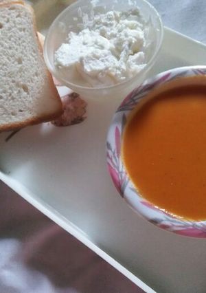 A picture of Carrot tomato soup.