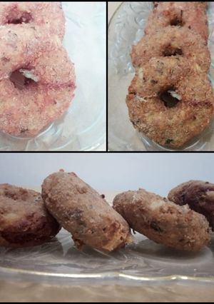 A picture of Chicken  donuts.