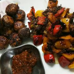 A picture of Tandoor mushroom broccoli and peppers.