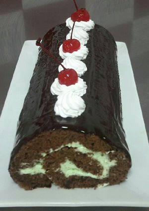 Una foto de Pionono de chocolate y menta