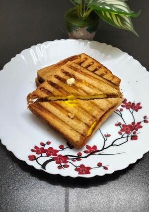 मसाला पनीर ग्रील सैंडविच रेसिपी मुख्य फोटो