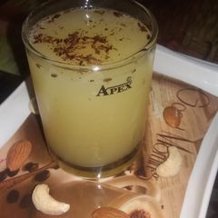 A picture of Fresh lime juice.