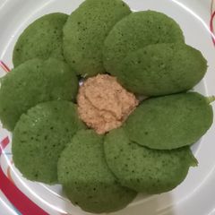 Spinach rava idli A picture of Spinach rava idli.