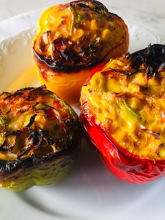 Foto de Pimento recheado com ovos mexidos e legumes