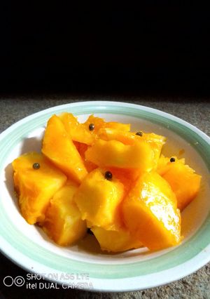A picture of Papaya Salad.