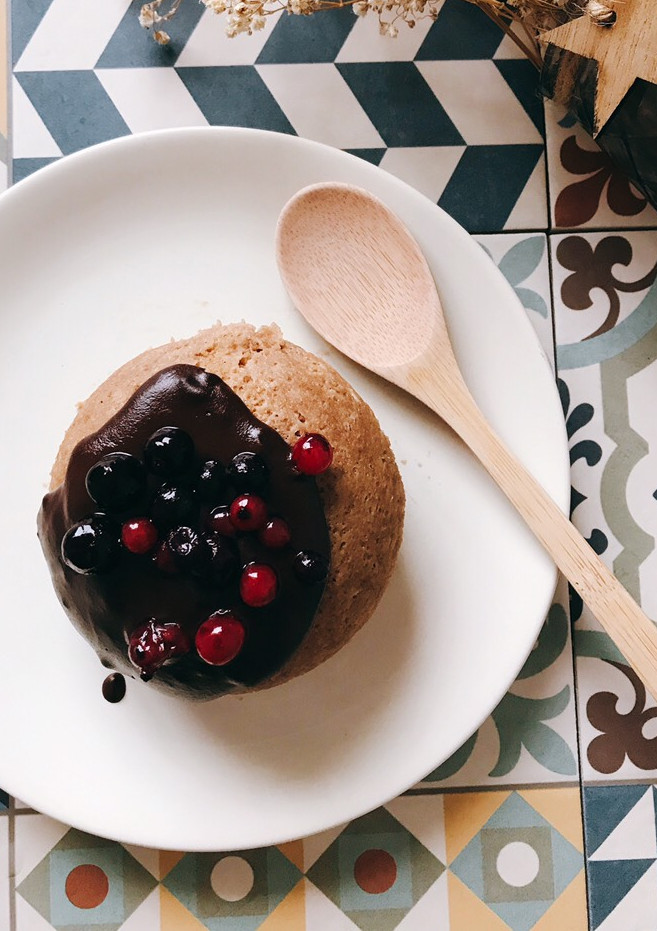 Una foto de Mug cake chocolateada saludable
