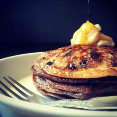 A picture of Eggless oats banana pancakes.