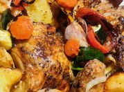 Una foto de airfryer pollo con verduras