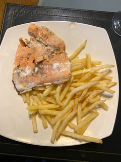 Una foto de Salmón a la mantequilla