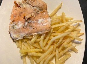 Una foto de Salmón a la mantequilla