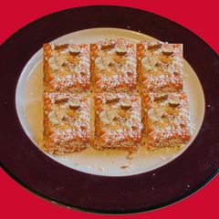 A picture of Super Soft Carrot burfi.