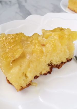 Foto resep Upside Down Pineapple Cake #berburucelemekemas #resolusi2019