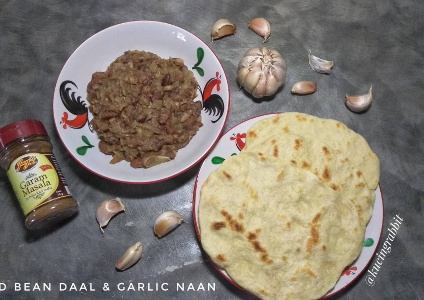 Red Bean Daal & Garlic Naan