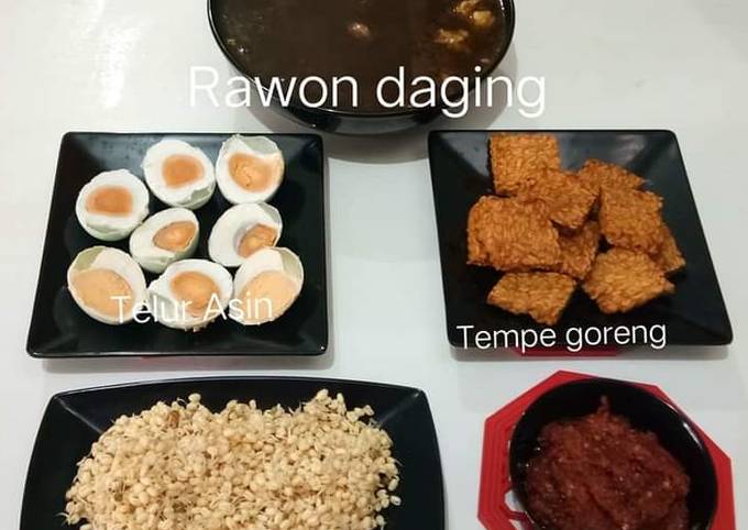 Rawon daging komplit