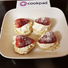A picture of My Quick Scones & fresh whipped cream.