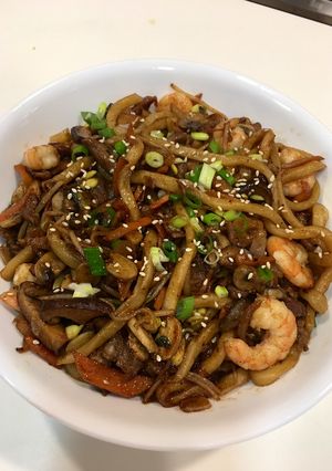 Foto resep YakiUdon (jamur dan udang)