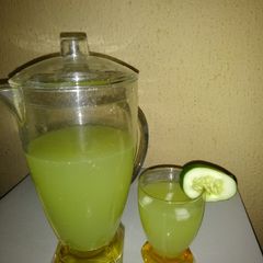 A picture of Cucumber lemonade.