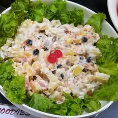 A picture of Fruit and nut salad.