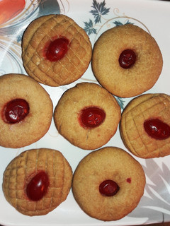 A picture of Atta jaggery cookies.