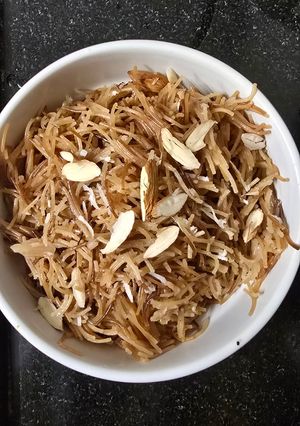 A picture of Meethi sewaiyan.