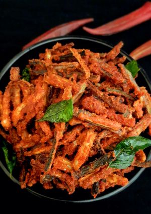 A picture of Red ladies finger kurkure.