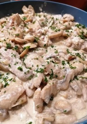 Une photo de Filet mignon au Boursin®️ et champignons