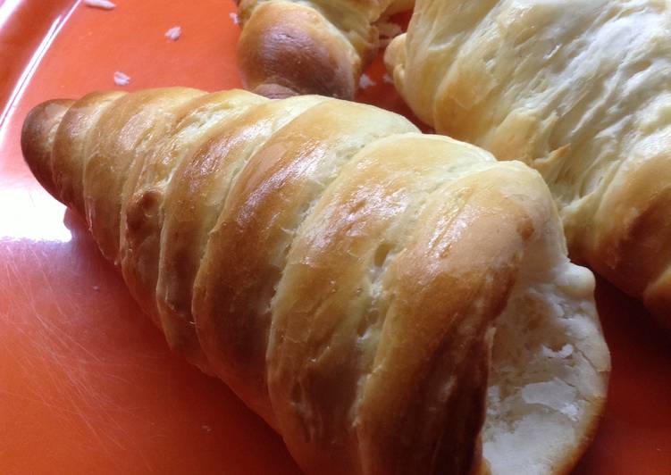 Recipe of Perfect Bread cones to stuff up!